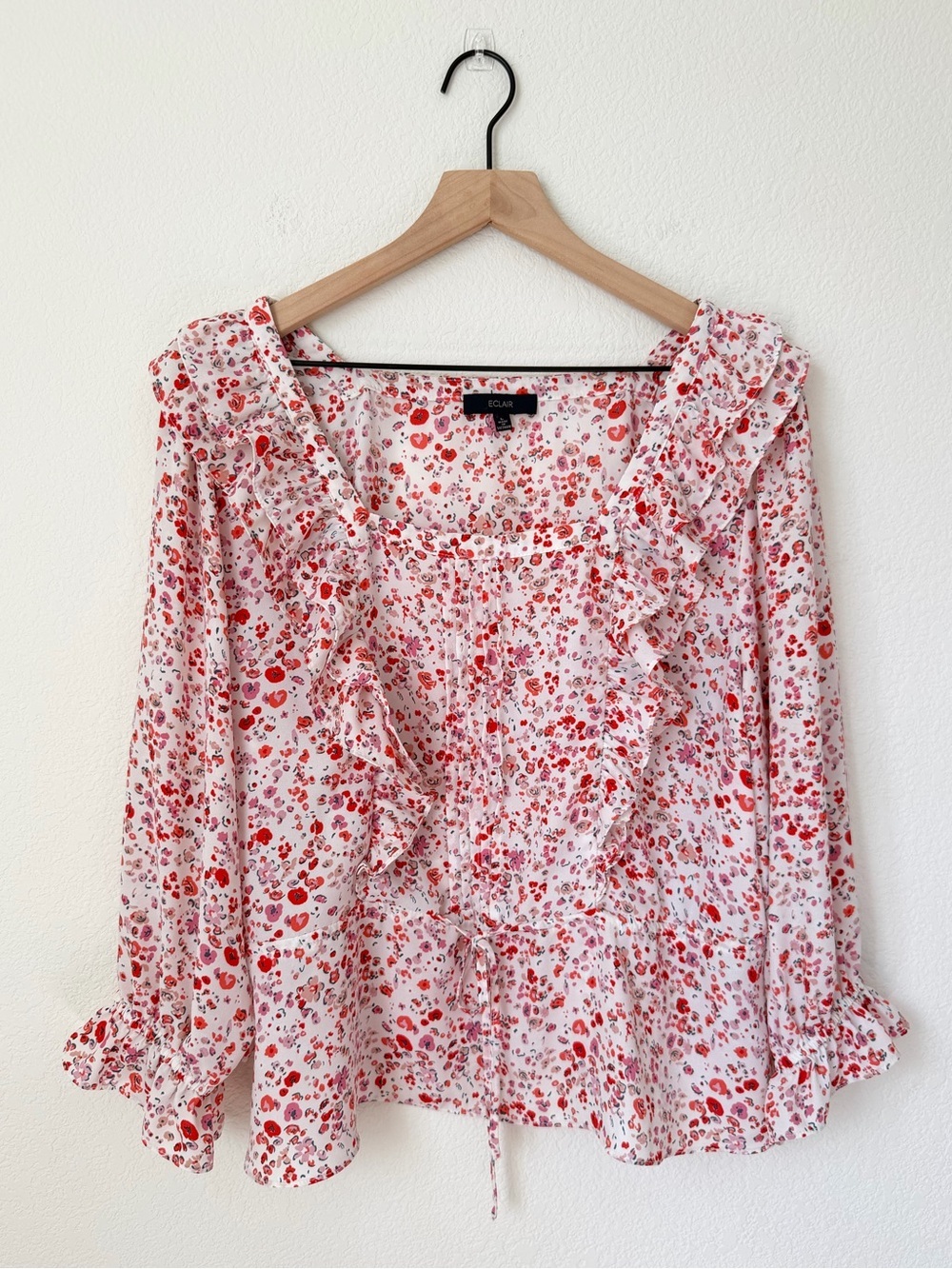 Eclair Ruffled Floral Blouse Puff Sleeve Tie Waist Size L